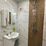Apartament First Line 2 *