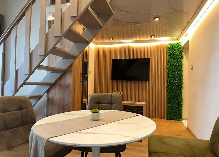 Apartamento First Line 2 *